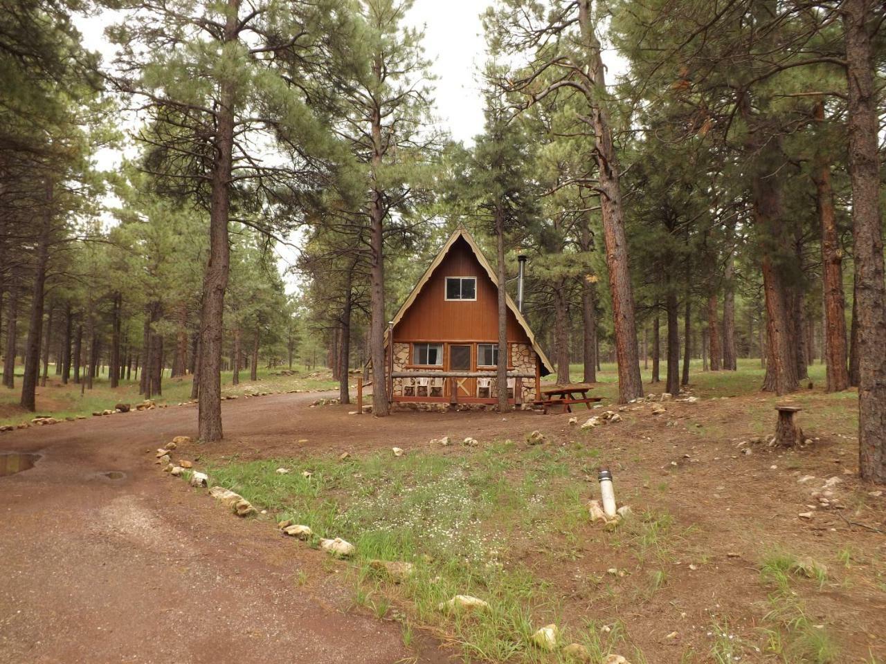 Arizona Mountain Inn & Cabins سارية العلم المظهر الخارجي الصورة