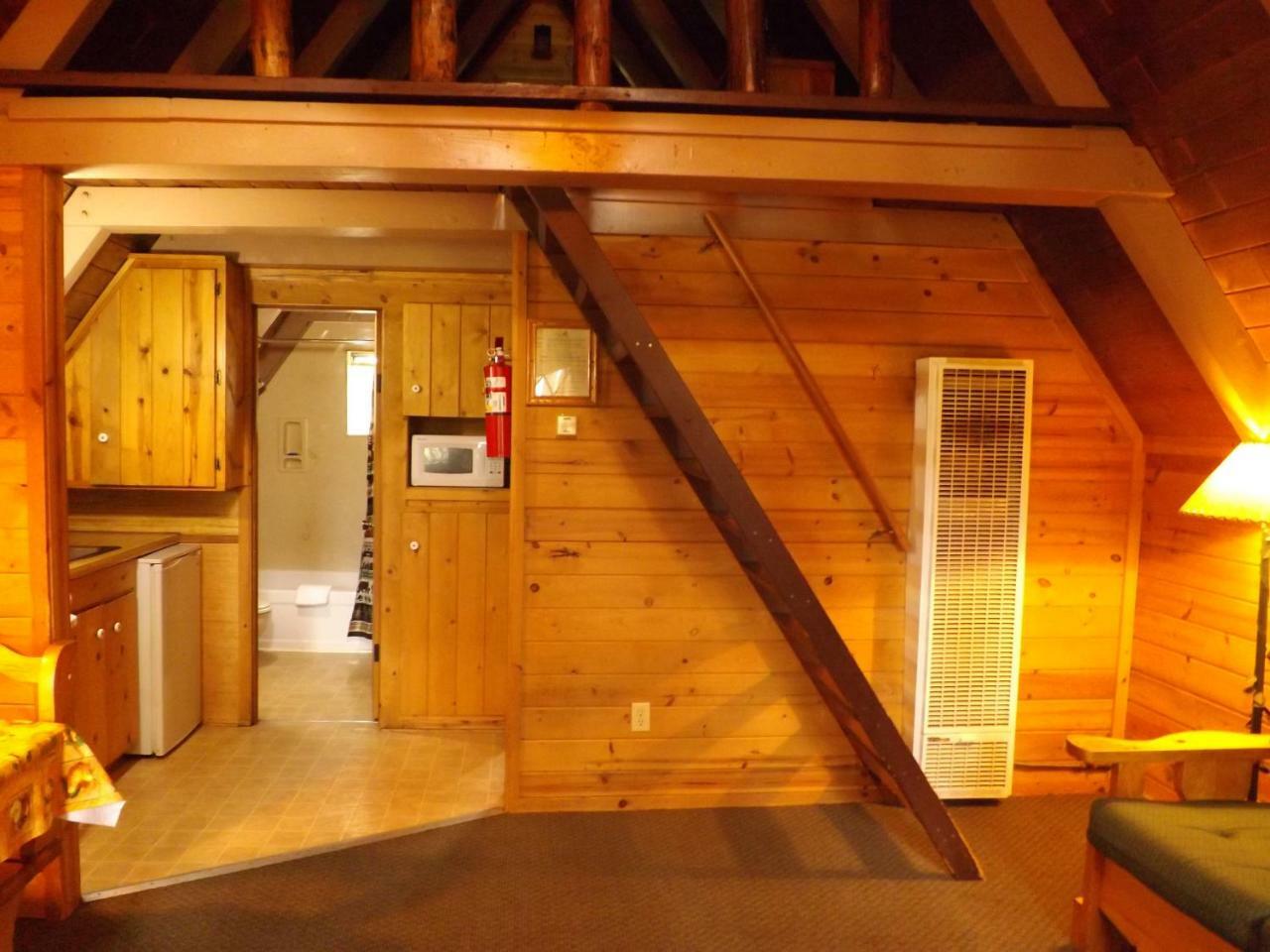 Arizona Mountain Inn & Cabins سارية العلم المظهر الخارجي الصورة