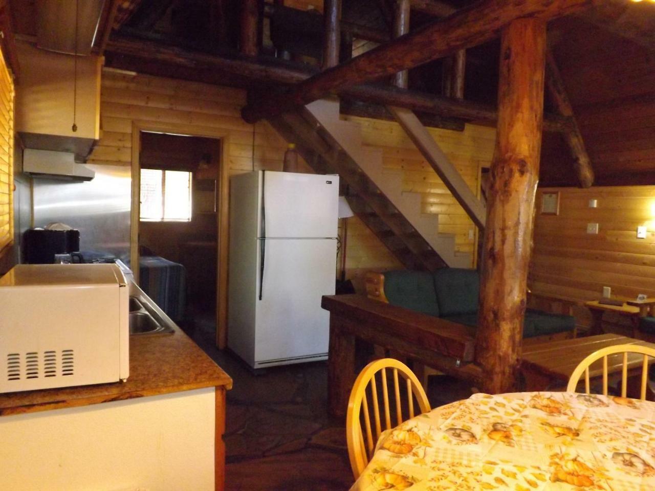 Arizona Mountain Inn & Cabins سارية العلم المظهر الخارجي الصورة