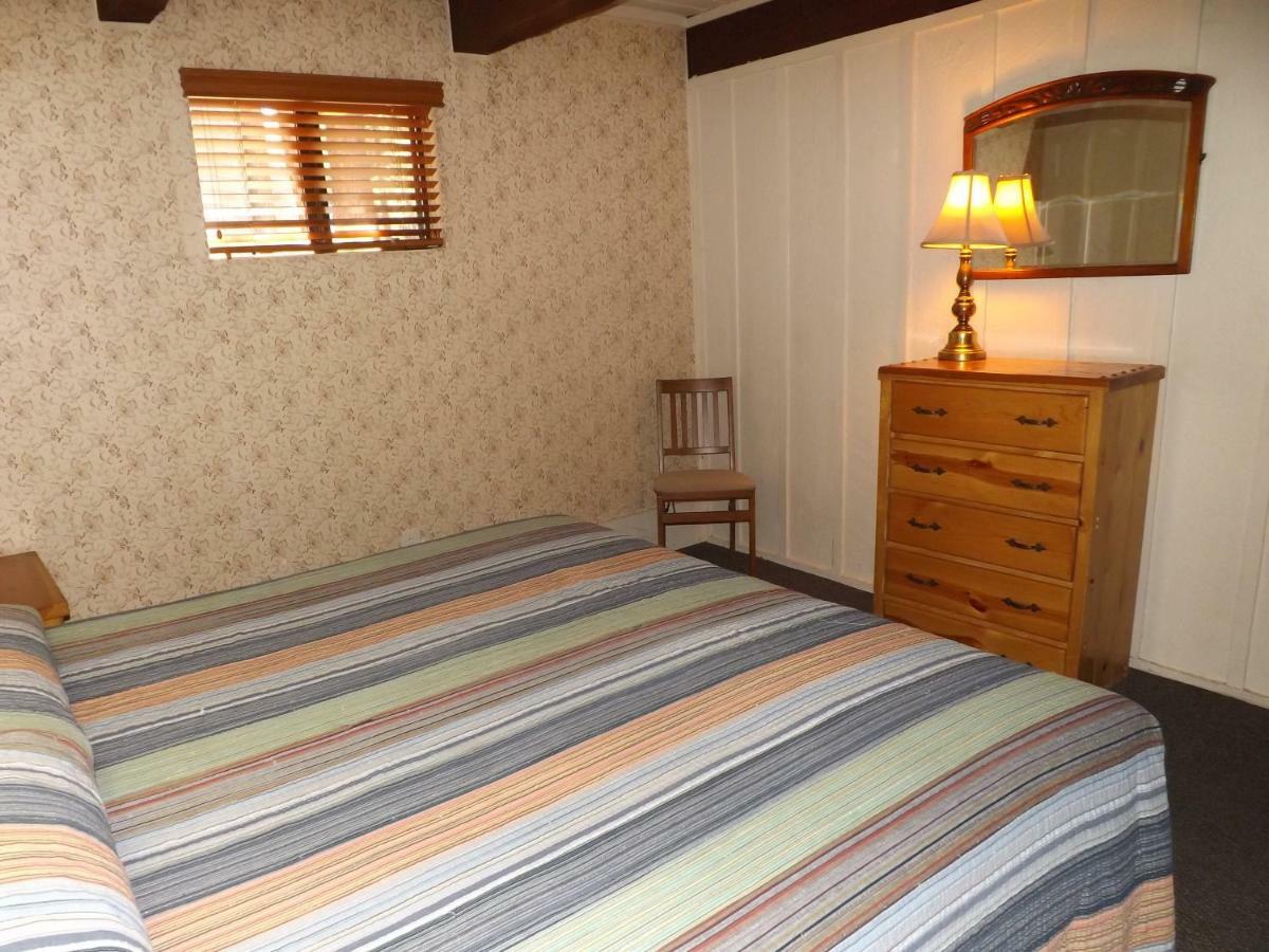 Arizona Mountain Inn & Cabins سارية العلم المظهر الخارجي الصورة