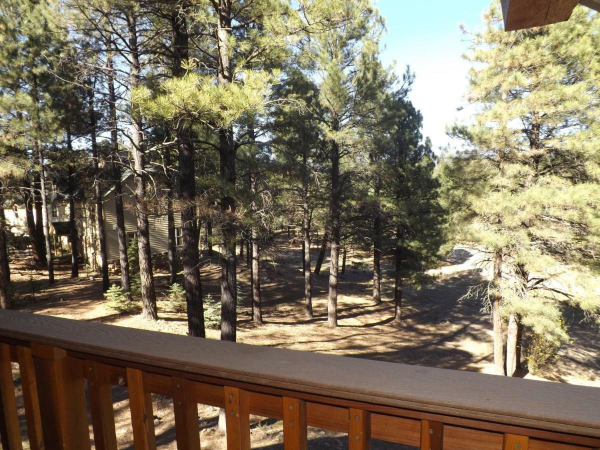 Arizona Mountain Inn & Cabins سارية العلم المظهر الخارجي الصورة