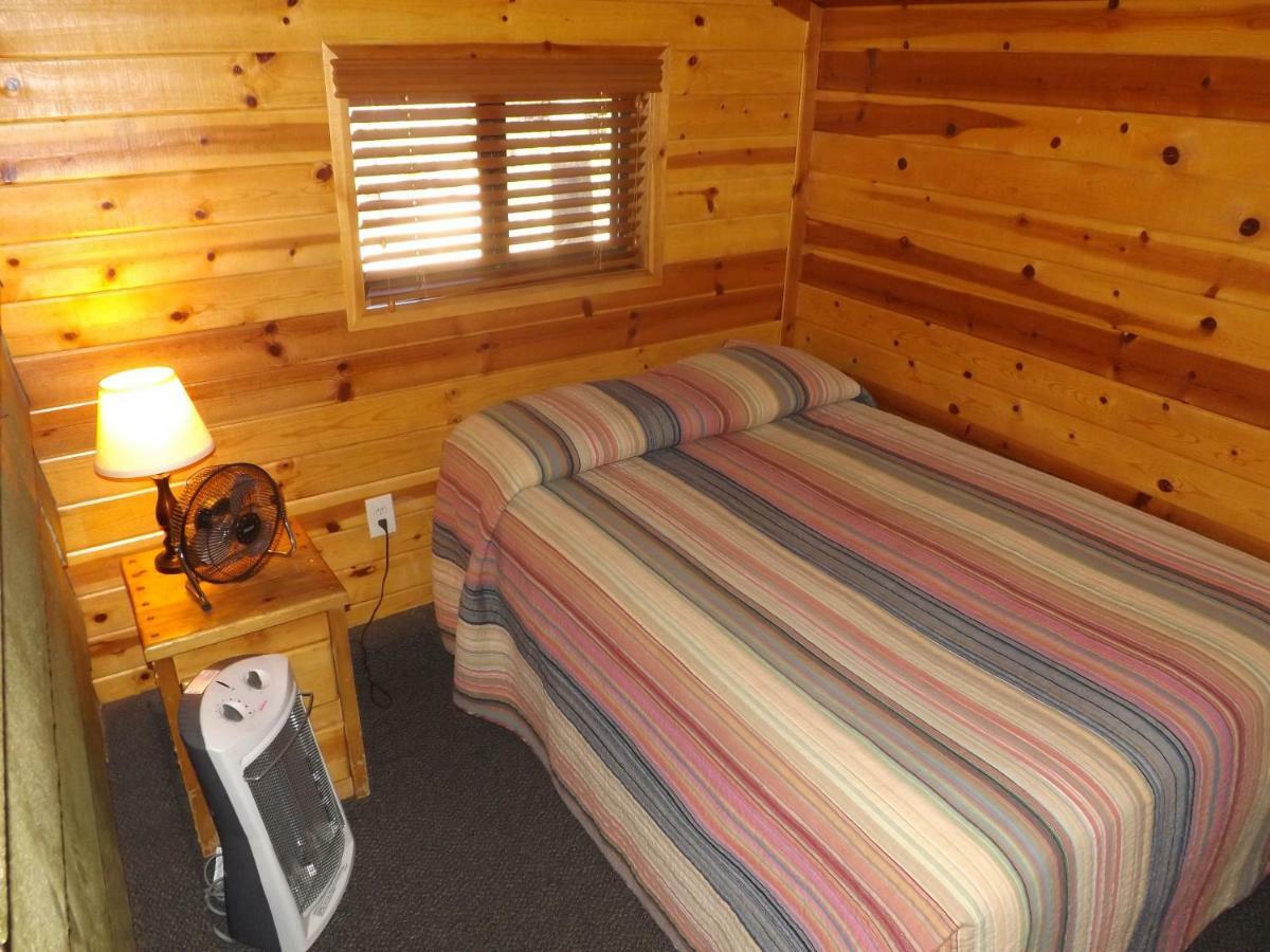 Arizona Mountain Inn & Cabins سارية العلم المظهر الخارجي الصورة