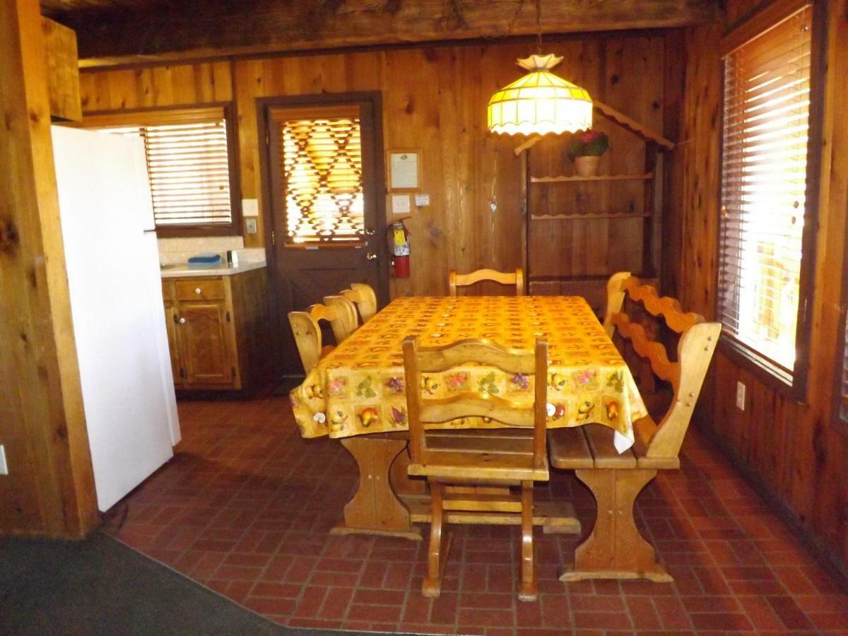 Arizona Mountain Inn & Cabins سارية العلم المظهر الخارجي الصورة